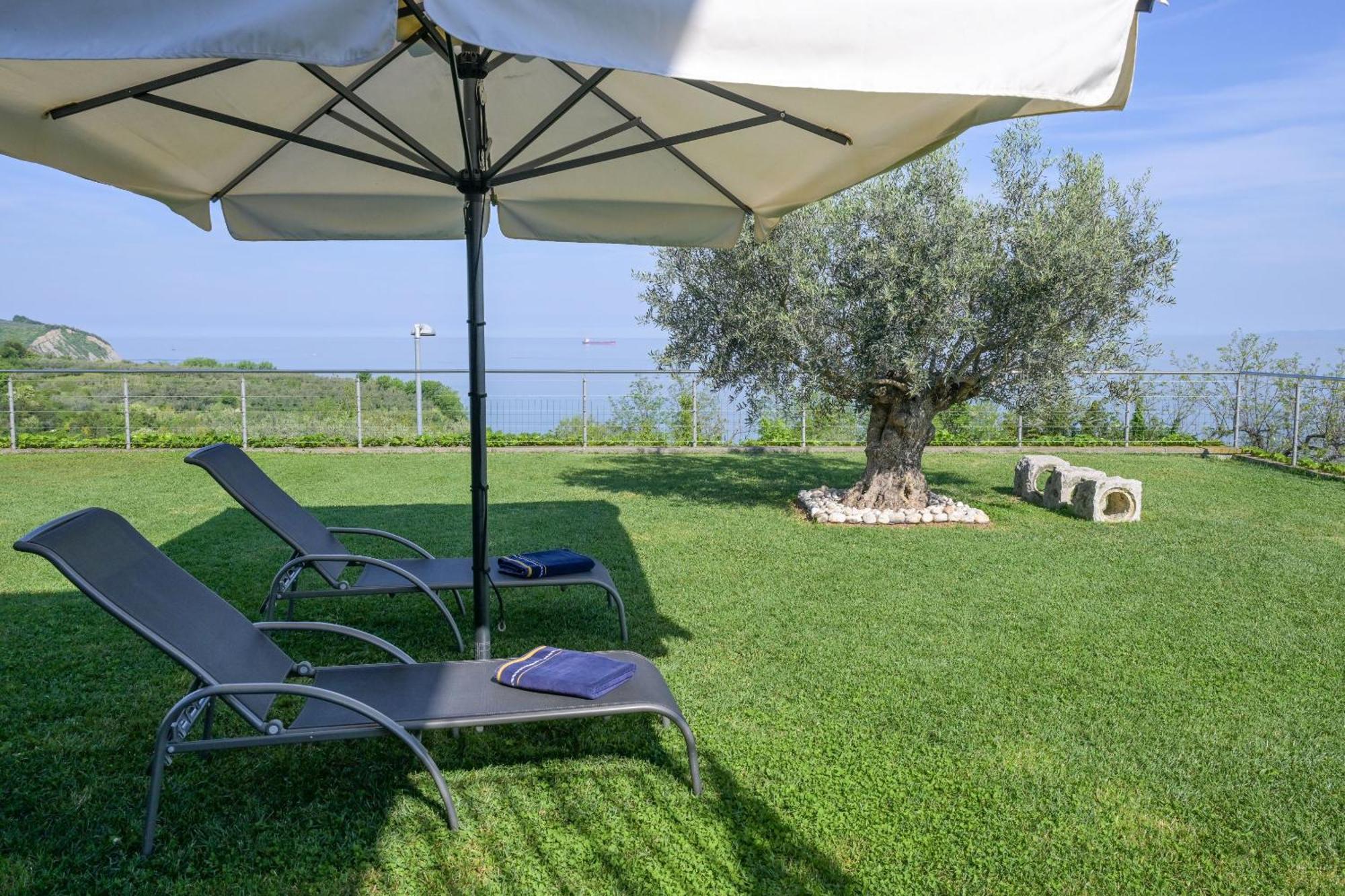 Apartma Bellavista Izola Exterior photo